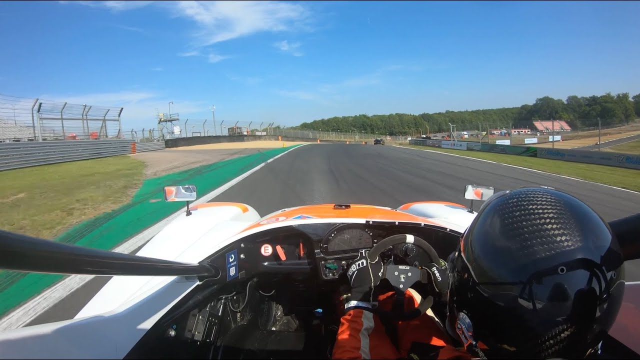 Brands Hatch GP Trackday | Radical Sr1