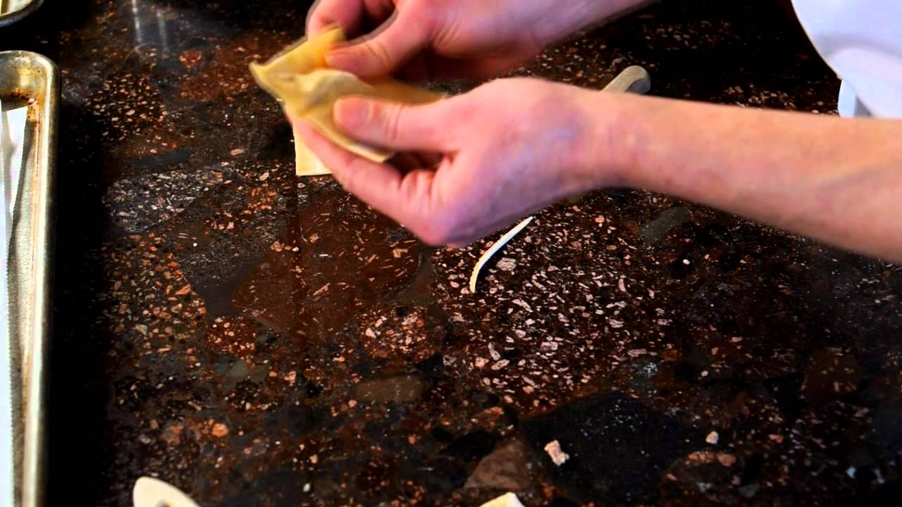 How to Make Beef Ravioli : Italian Cooking
