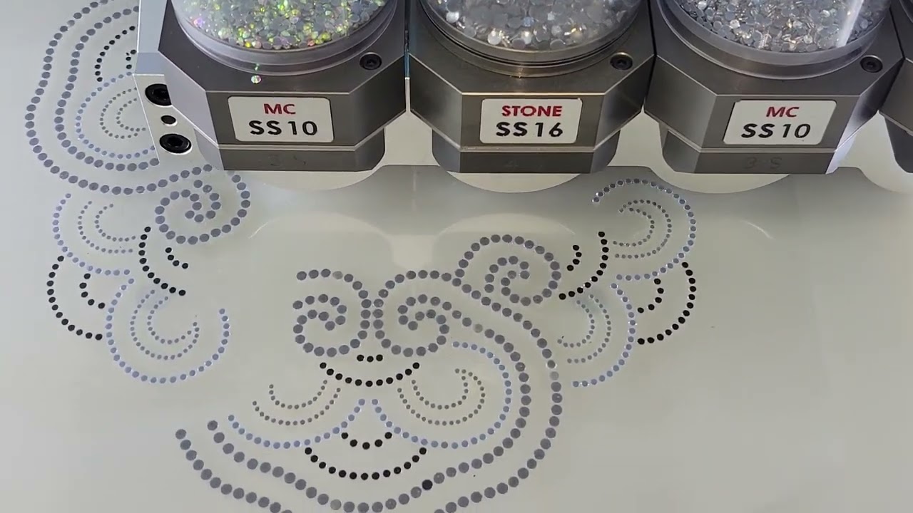 #bling business#rhinestones#hotfix#crystal#hotfix motif#dress#bling bling#MCstone#rhinestone machine