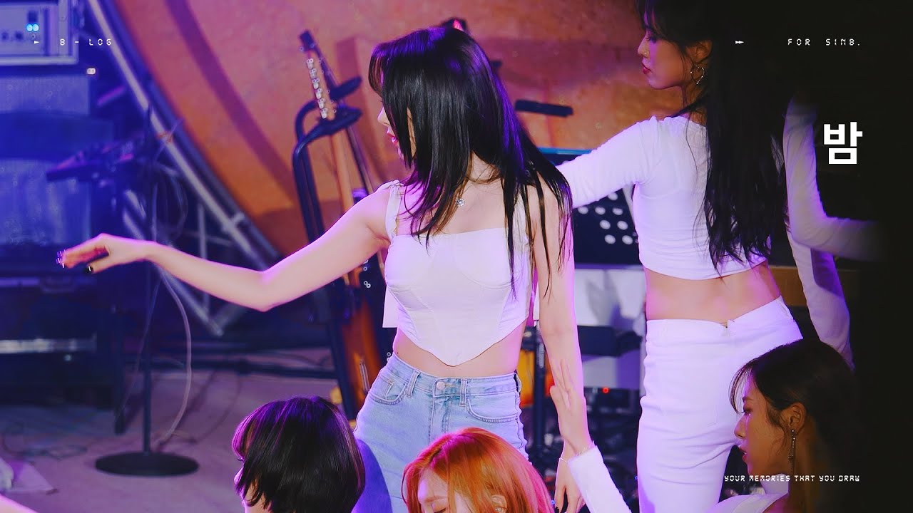 [4K] 220604 비비지(VIVIZ) 신비(SinB) - 밤(Time for the moon night) @ B.N.F Festival