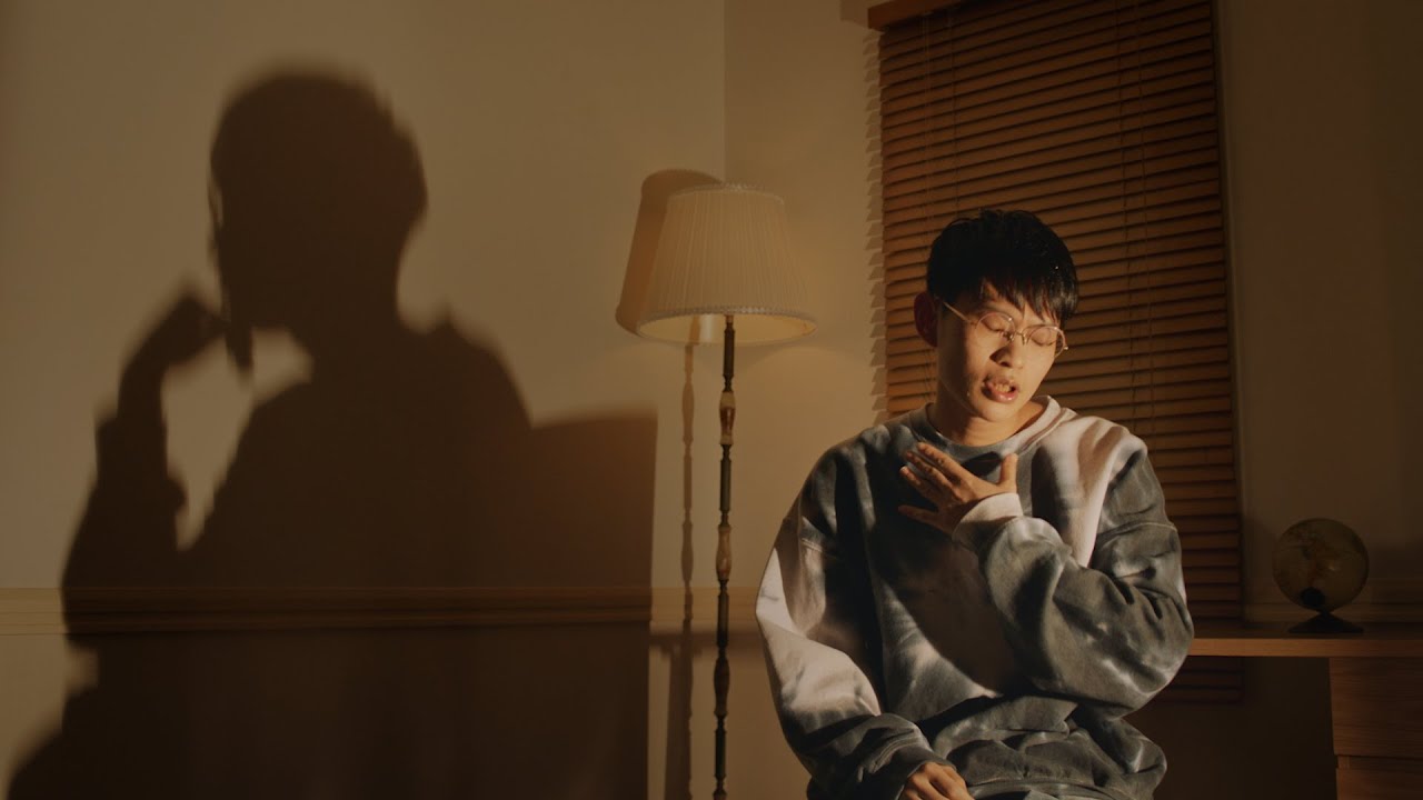 Lucky Kilimanjaro - 夜とシンセサイザー [Official Music Video]