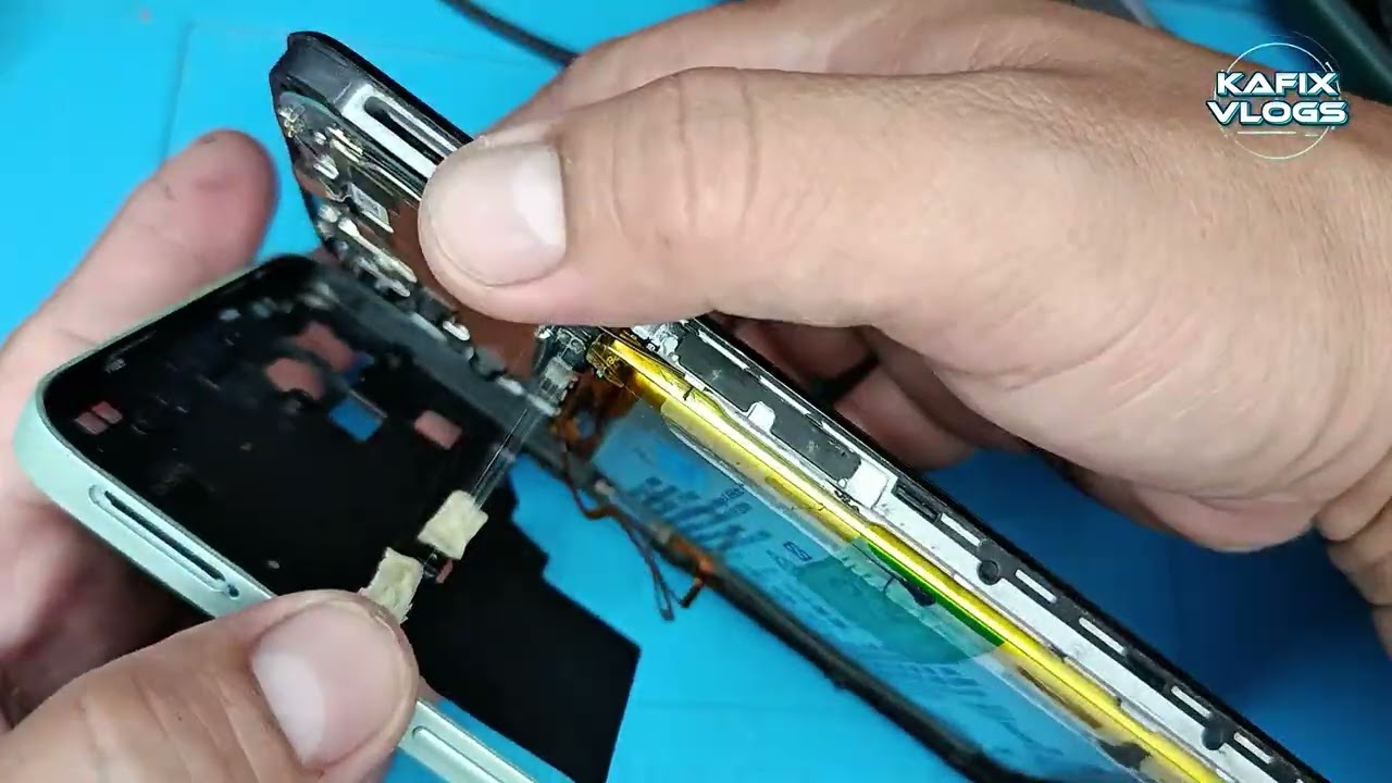 How to replace battery of Realme C35
