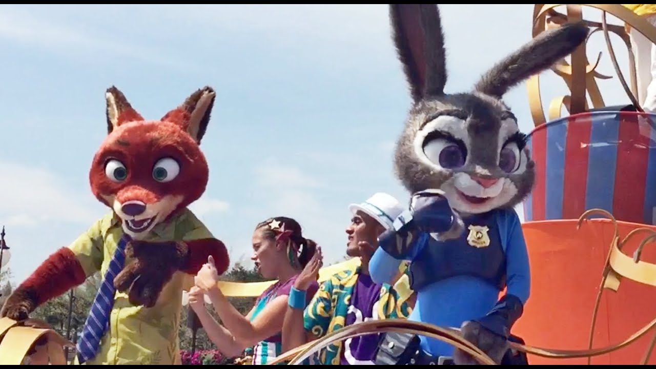 Zootopia Nick & Judy characters debut at Walt Disney World in Magic Kingdom street party