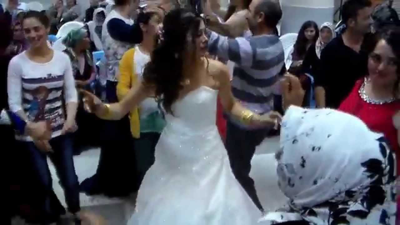 Sarıveliler Göktepe Kasabasında Bir Düğün...