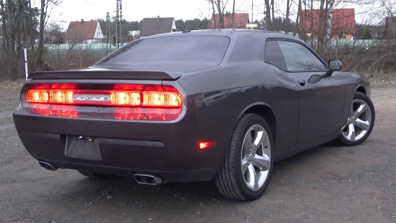2014 Dodge Challenger SXT 3.6L V6 (305 HP) TEST DRIVE