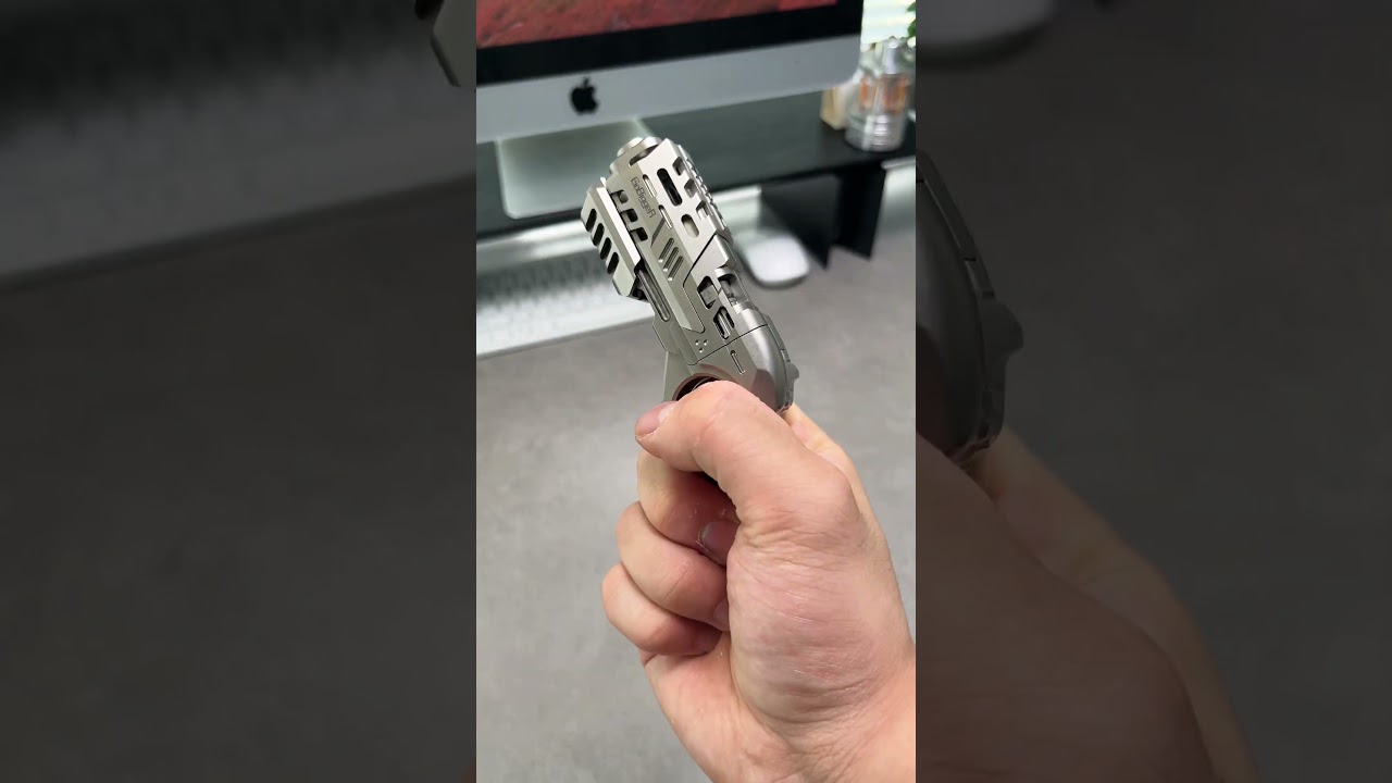 This toy is pretty cool. #fidgettoys