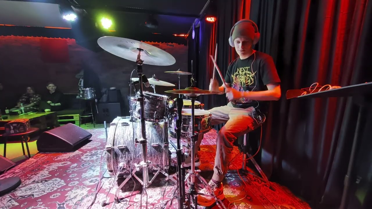 Arctic Monkeys – Why'd You Only Call Me When You're High? (drum cover)