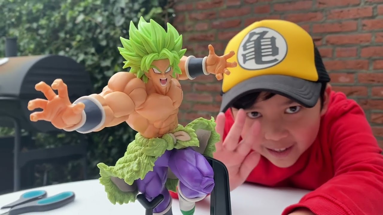 His first set of Broly Figures