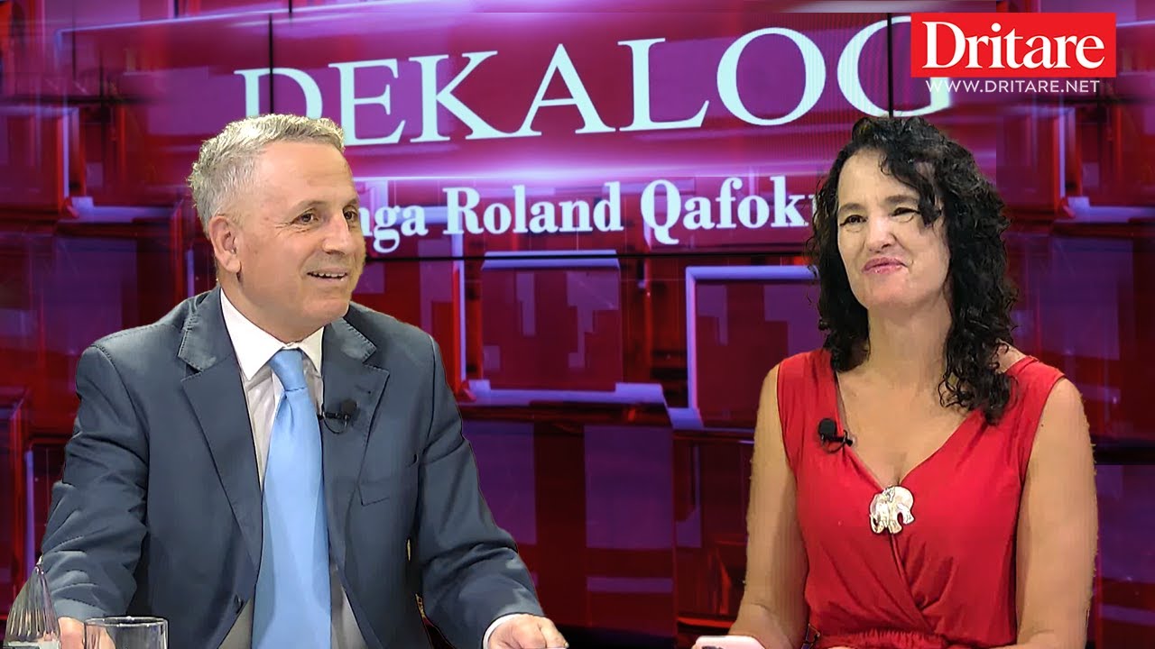 Historia e shpatës që Enver Hoxha ia dhuroi Stalinit! | Dekalog