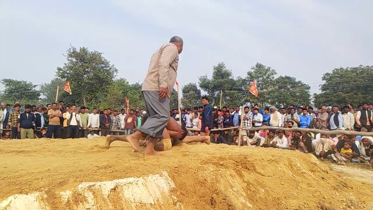 इन दोनों पहलवान का बहुत ही जबरदस्त कांटे की कुश्ती हुई बहुत ही तगड़ा