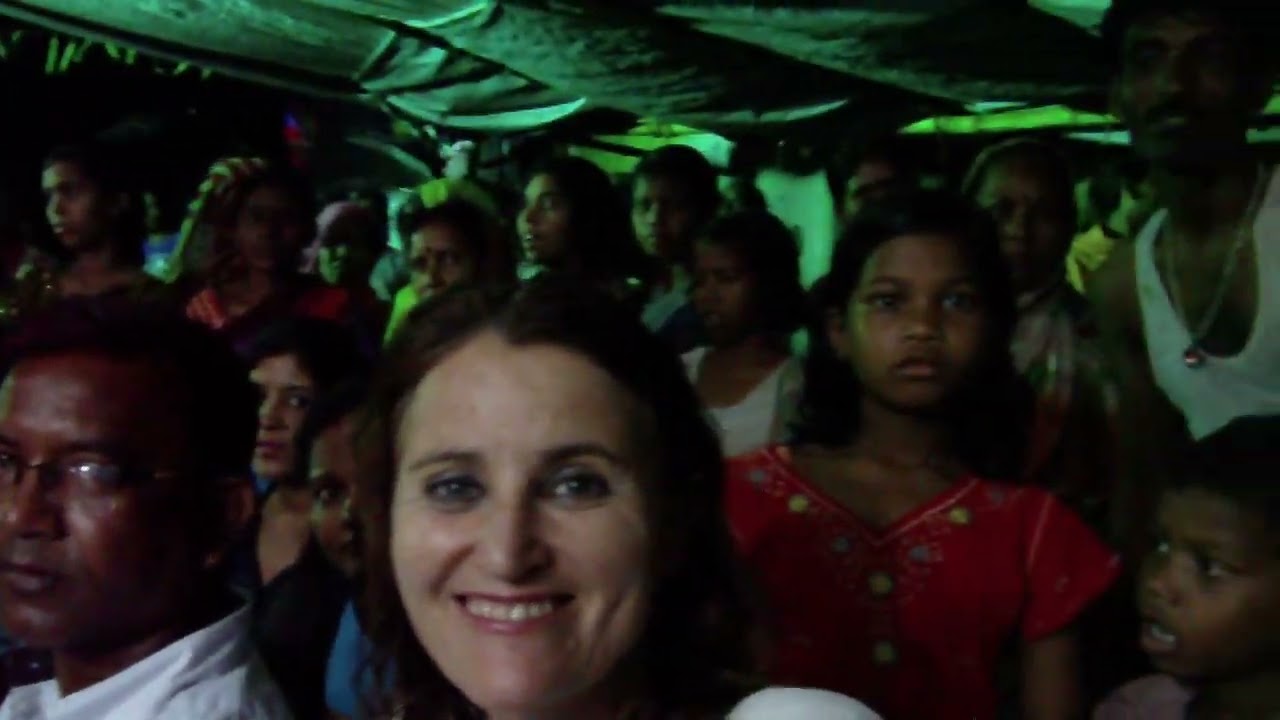 Hari Bolo Kiirtan from Rarh, India  - The Vaisnava Team