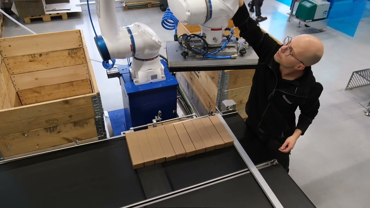 Collaborative palletsing with HC20