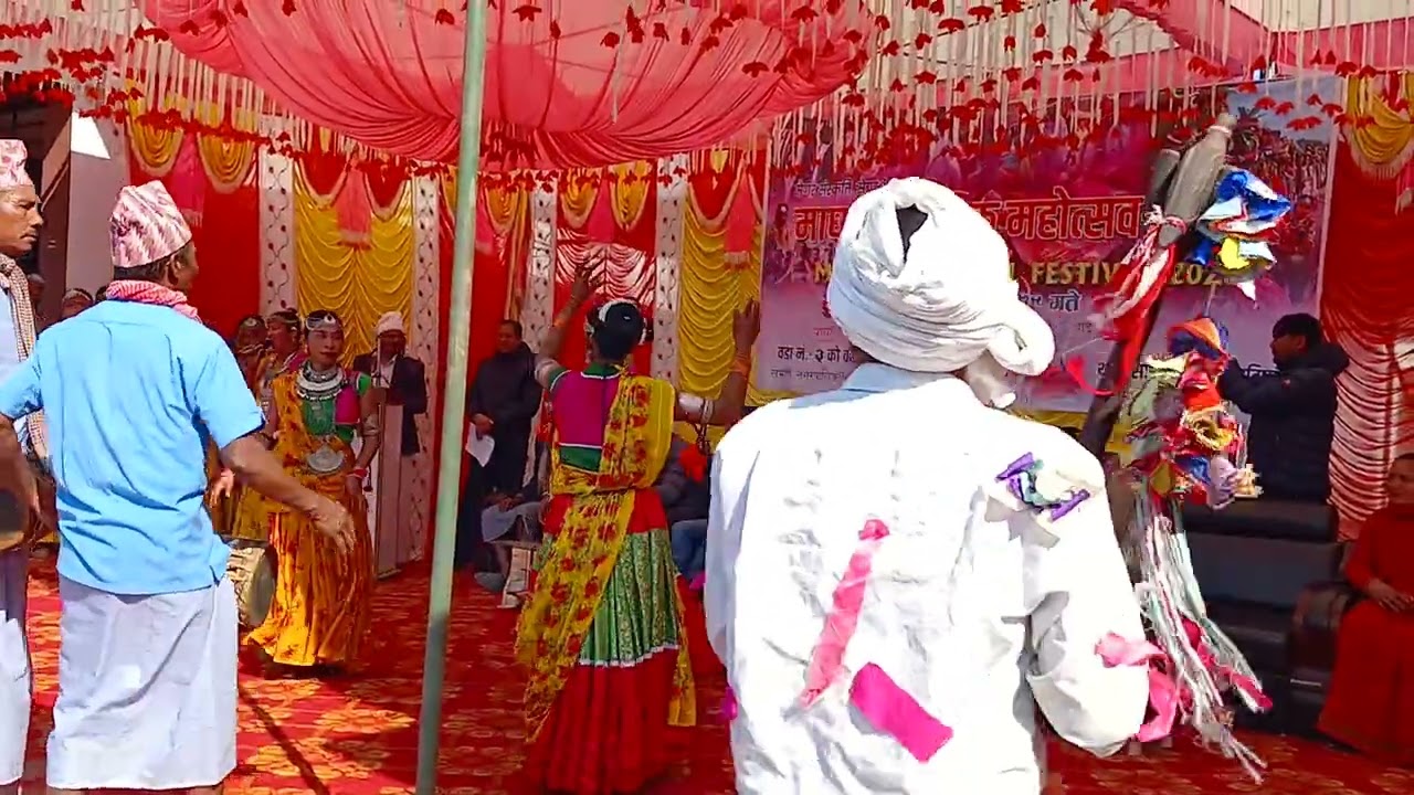 Tharu cultural dance | Kumal dance | Bulbul Jee