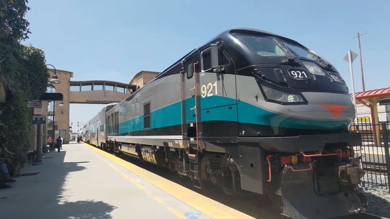 M312 Arriving and Departing at San Bernardino - Depot (San Bernardino Line)