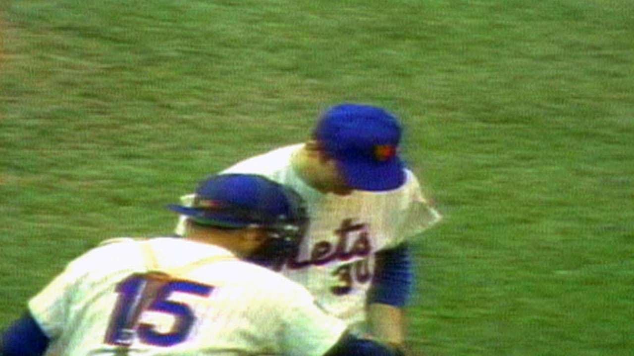 1969 WS Gm3: Nolan Ryan picks up the save