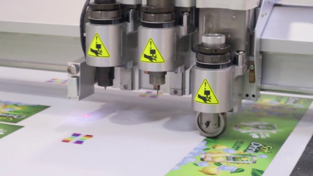 UV Printer together with Digital Cutter!