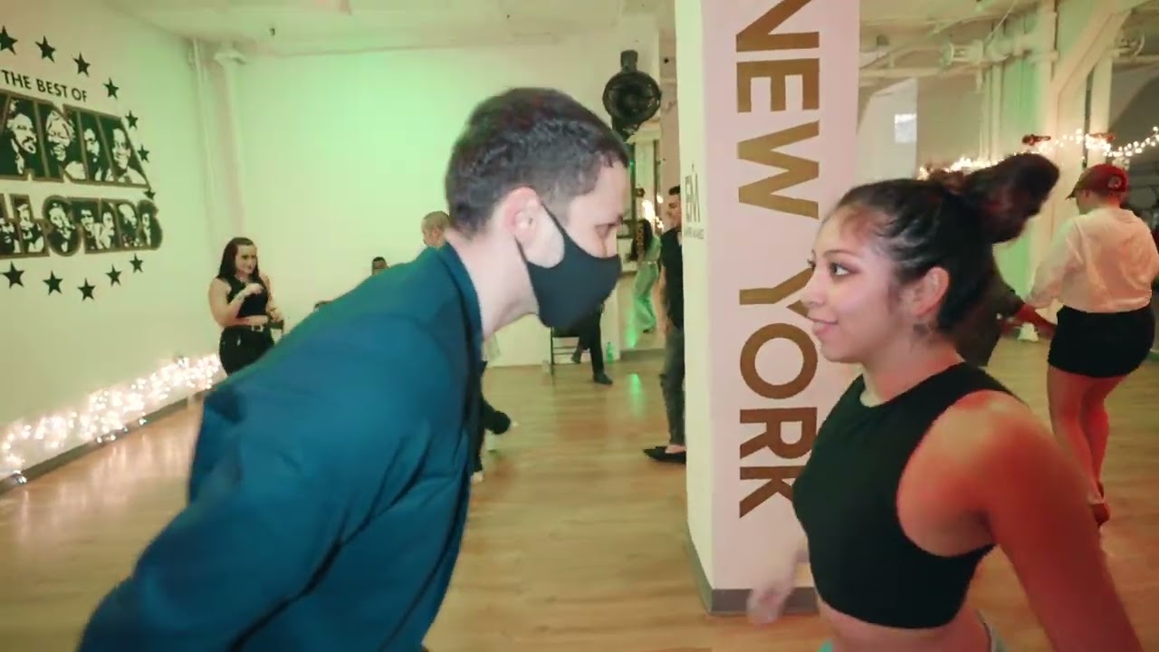 Social Dancing Valeria Alarcon & Fernando Fulano at Empire Mambo NYC
