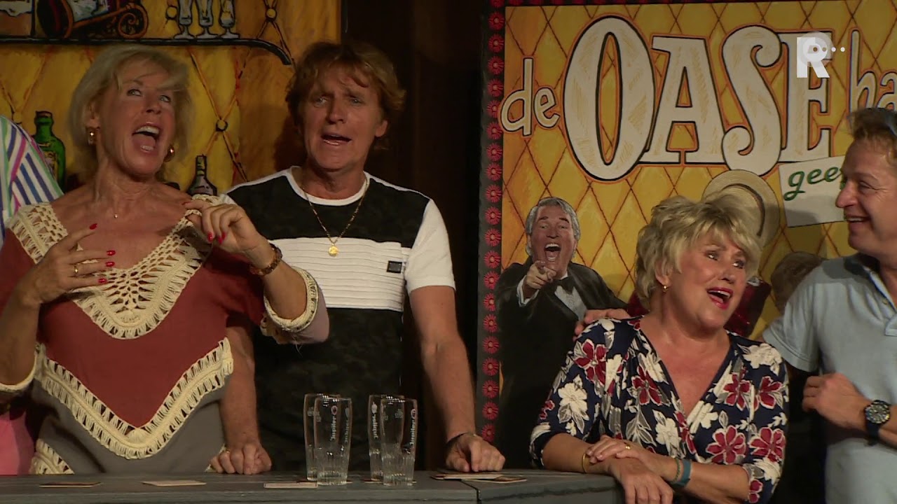 Gerard Cox, Joke Bruijs en Ron Brandsteder over De Oase Bar
