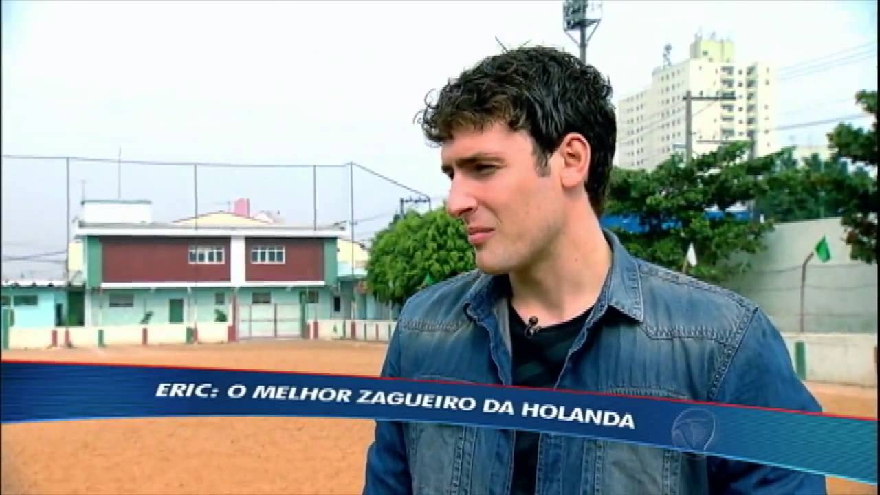 A Vida na V&aacute;rzea: Eric Botteghin foi eleito o melhor zagueiro da Holanda