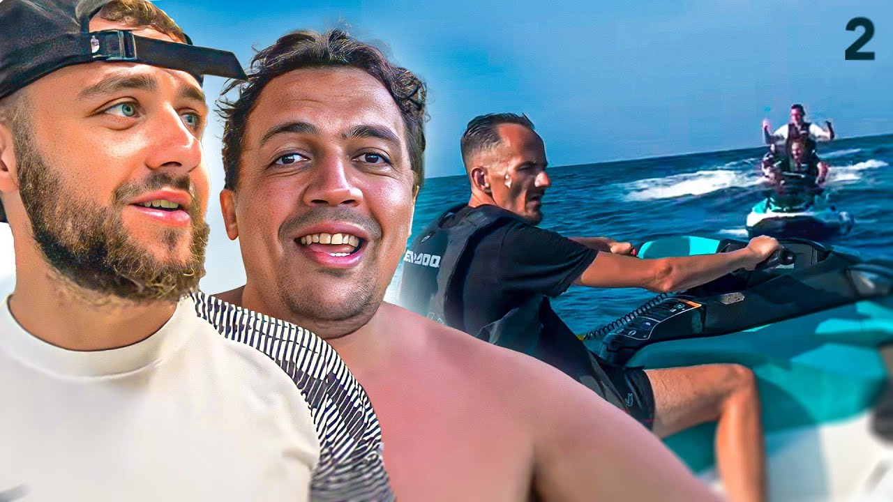 TK PREND UN R-KO ET TOMBE DANS LA PISCINE ! LA TEAM EN JET SKI ! ( vlog corse #2 )