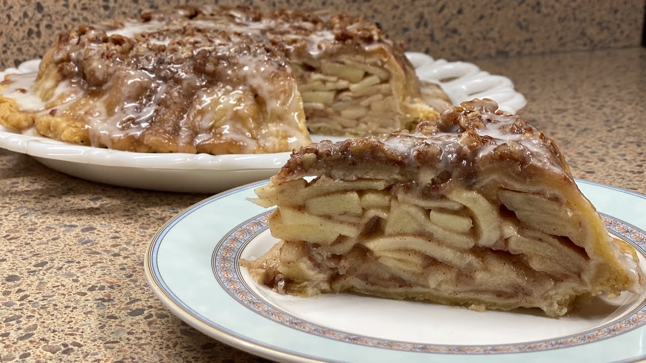 Extraordinary Upside Down Apple Pie wins Blue Ribbons!