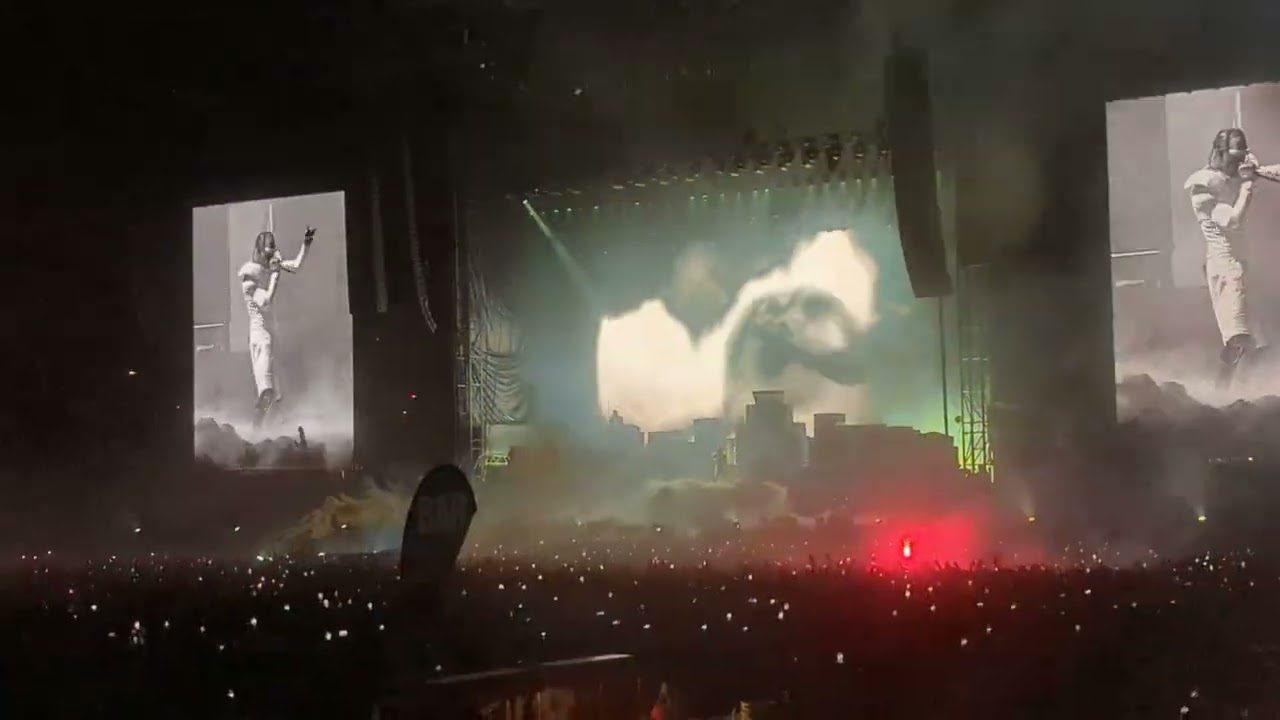 Travis Scott - butterfly Effect Live from Rome ' CIRCUS MAXIMUS
