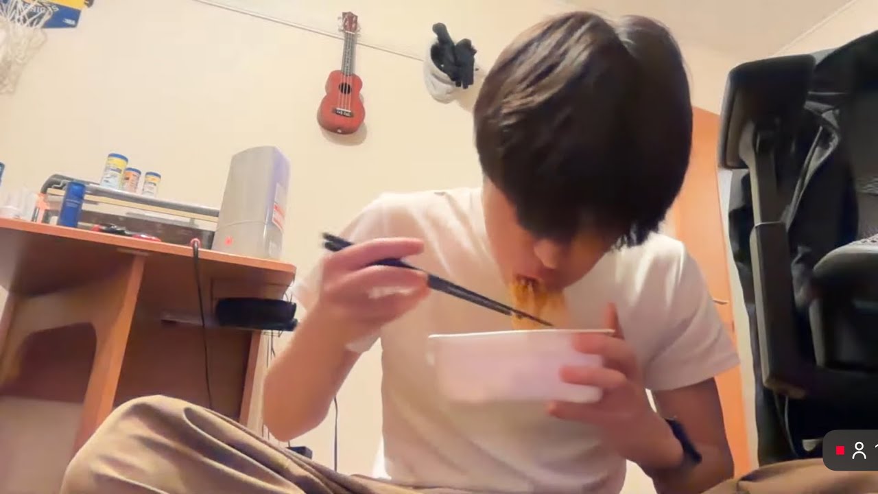 レオパレス限界激辛チャレンジライブ