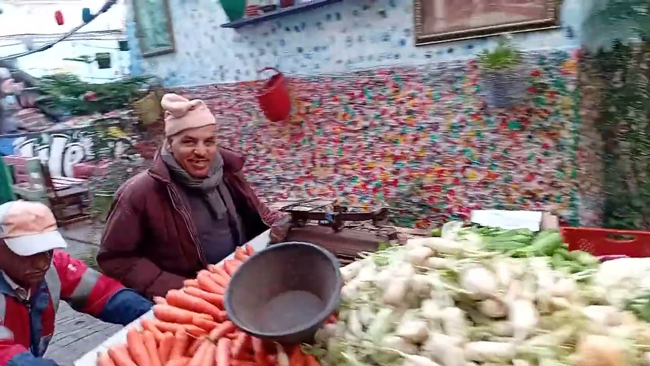 الناس اللي باغيين يشوفوا زنقه الشلوح الركراكي وزنقه اسفي وزنقه جامع الشلوح حتى هي مرحبا بكم جميعا