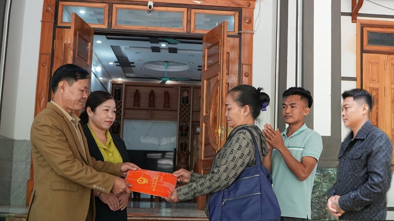 Hung's mother got the house back, will Hung accept and forgive her?