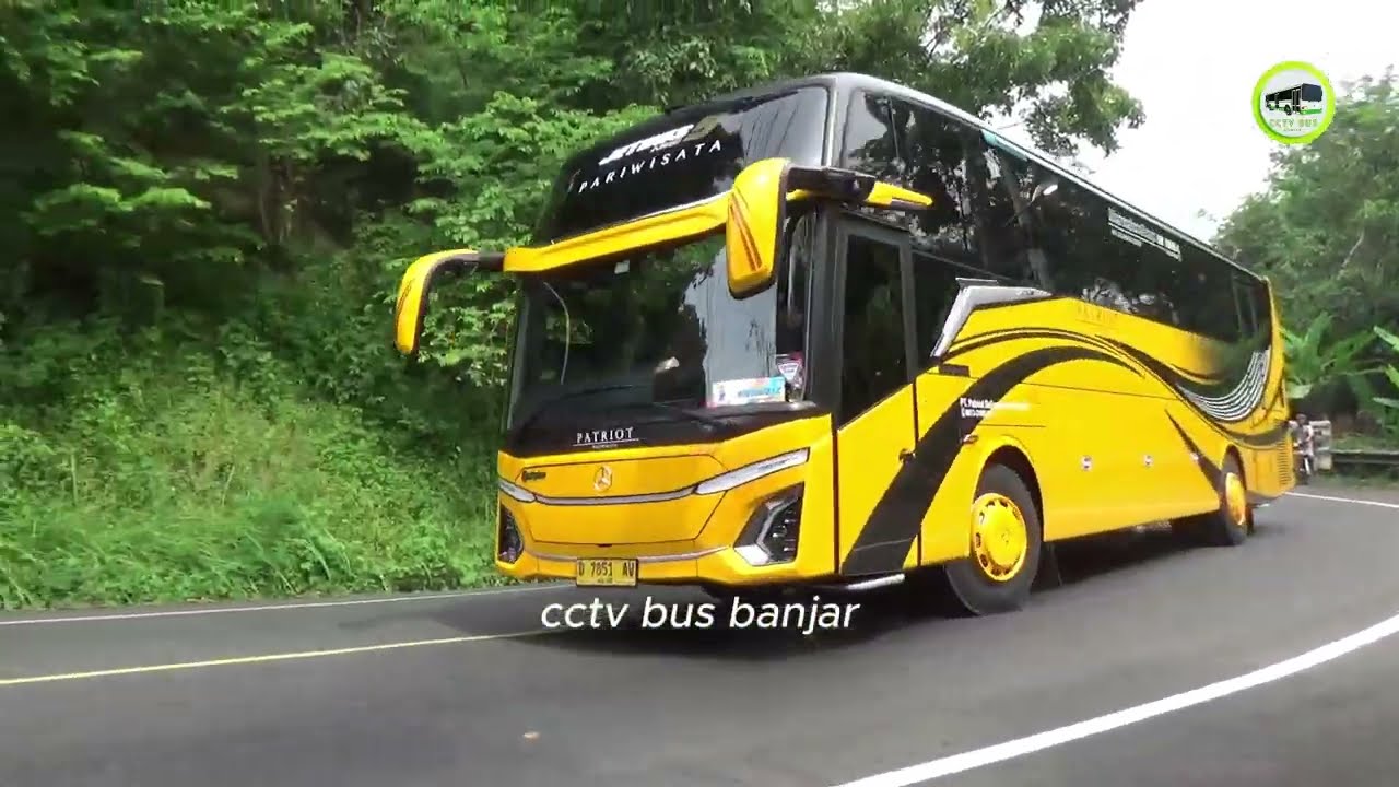 SUASANA WEEKEND PECAH! Hunting Bus Pariwisata Artis Full Senyuman