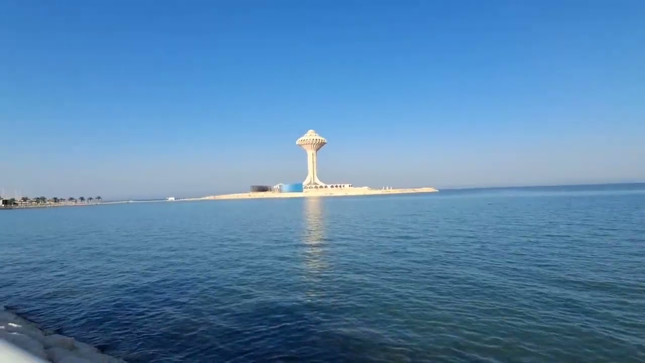 آذان العصر مسجد الجوزاء كورنيش مدينة الخبر على الخليج العربي المملكة العربية السعودية #آذان #المملكة