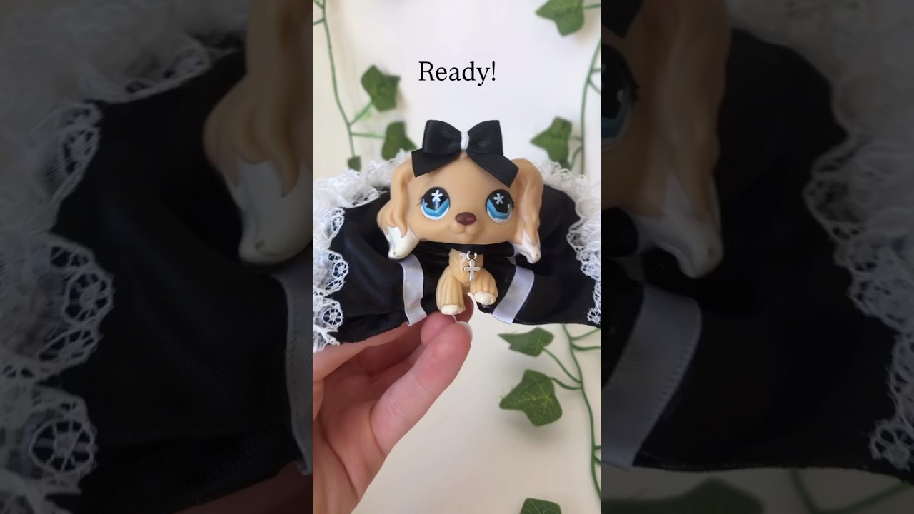 Let’s dress up!🖤 