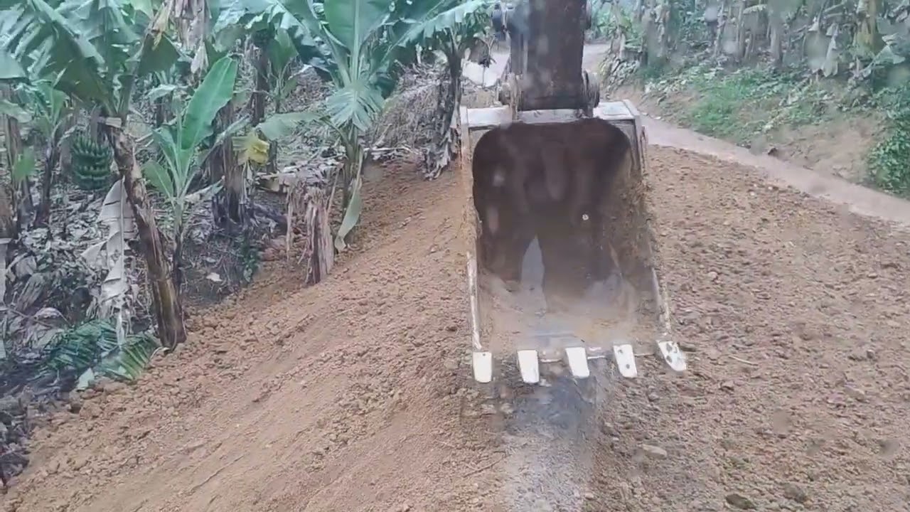 Aterrando curva de estrada.