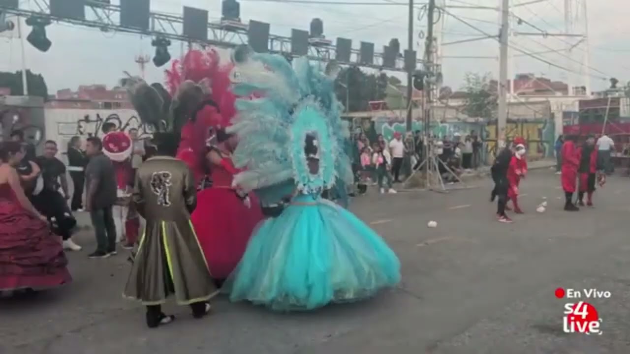 Cuadrilla La Pekeña Familia Previa al Cierre de Carnaval 2026