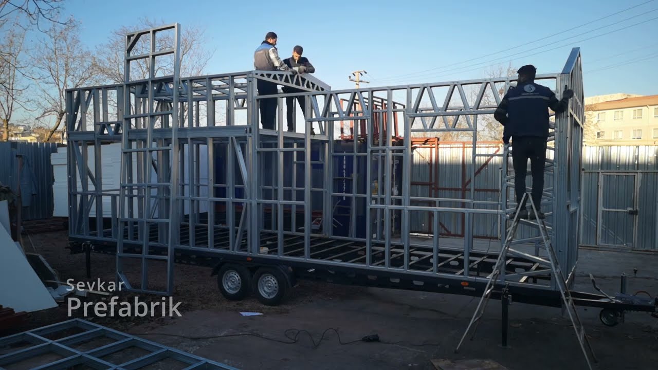 Hafif Çelik Tiny House Çerçevesi Kurulumu  Şirketimizin Yenilikçi Römork Üzerindeki Evin İnşa Süreci