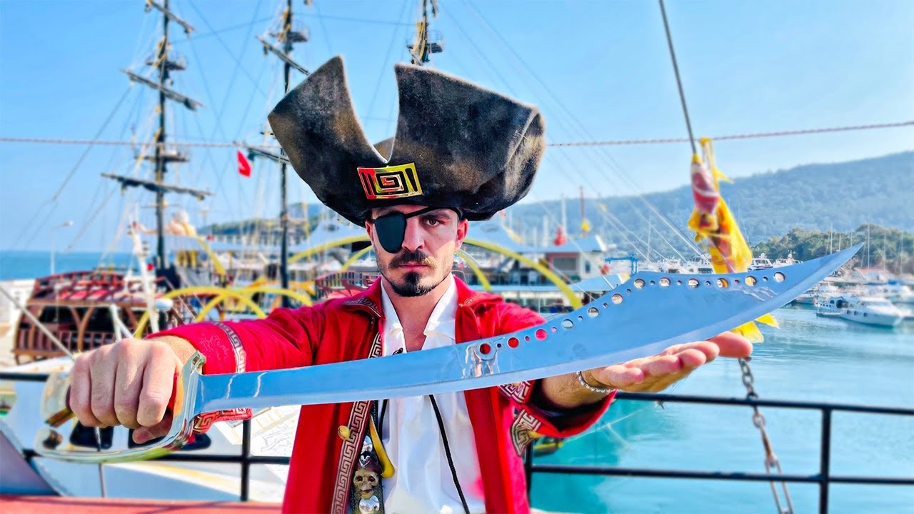 KORSAN KILICI ile HER ŞEYİN İÇİNDEN GEÇTİM!!