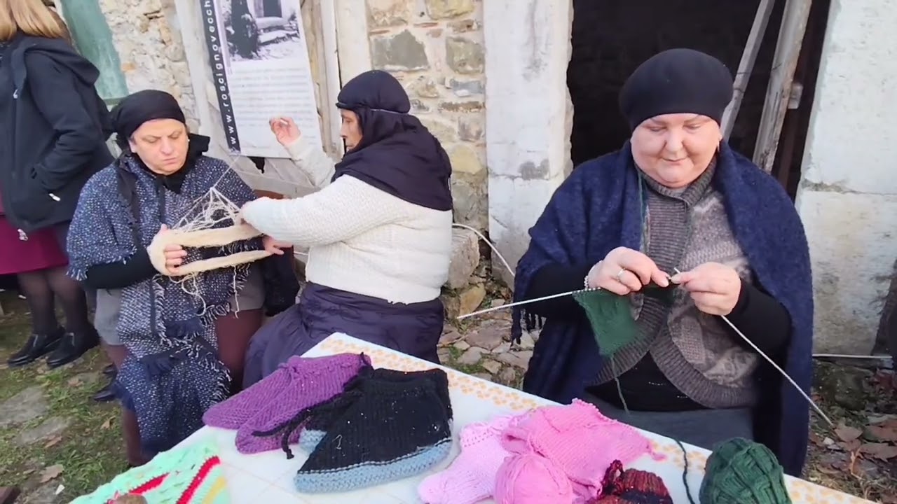 Roscigno Vecchia, grande partecipazione al Presepe vivente del '900