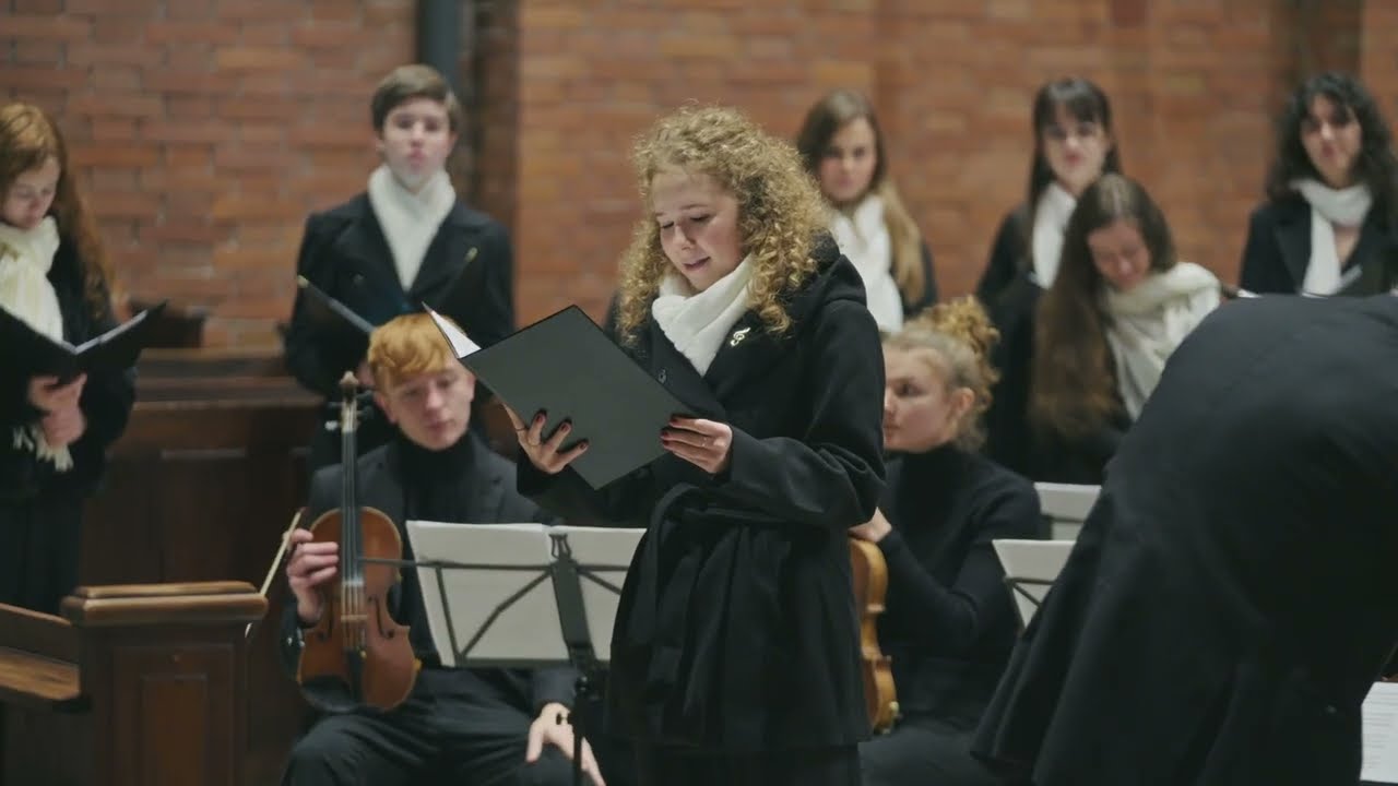 A. Vivaldi: Ad Gloriam - Domine Deus