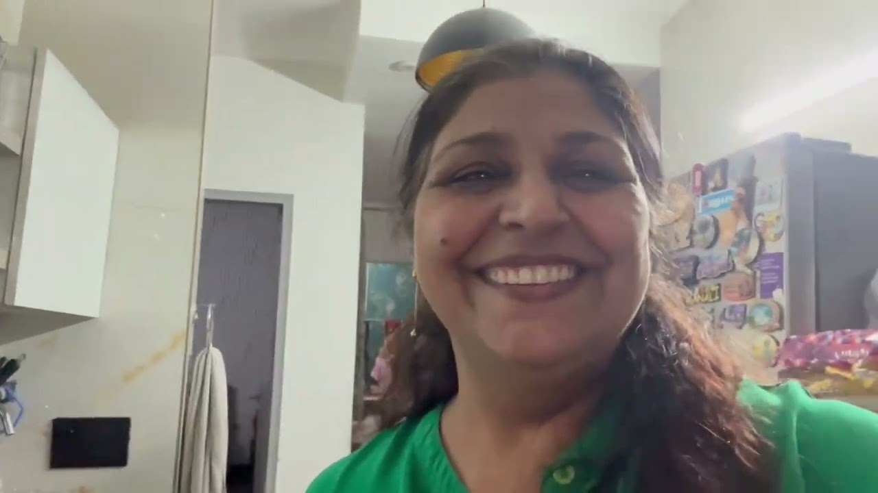 Mandvi k aane par bana sarson k Saage or makki ki Rooti