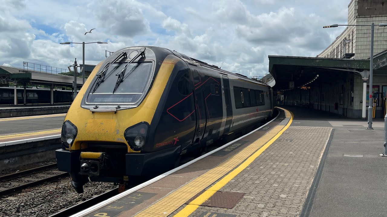 Inside an ex-Avanti Class 221 'Super Voyager'