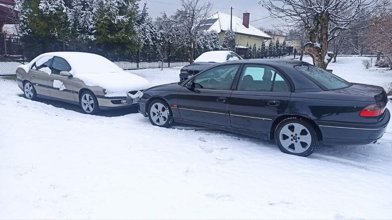 Opel Omega - szczera recenzja 30 letniego auta, kiedy i czy powinniśmy się poddać? Co ja zrobiłem?