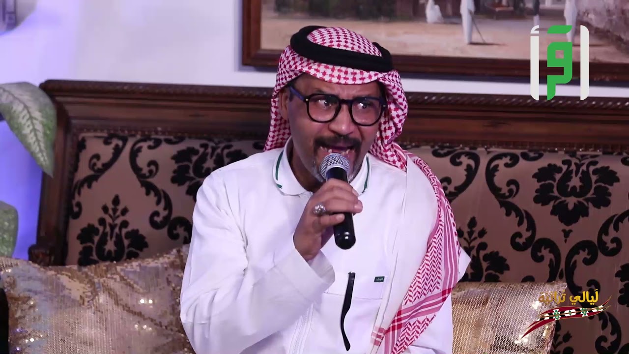 من طيبة أشرقت باليل أنواره