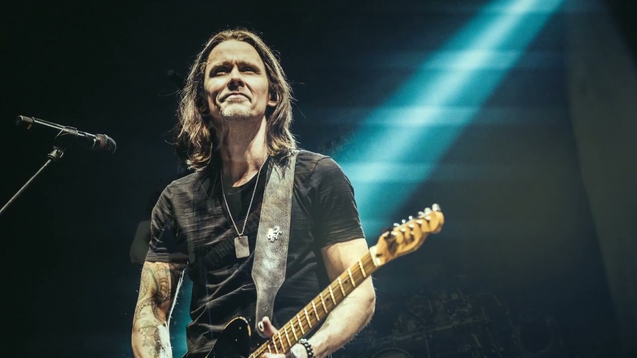 Myles Kennedy - Worried Mind (Subtítulos Español)