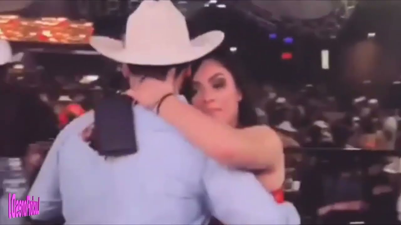 A Bailar TIERRA CALIENTE