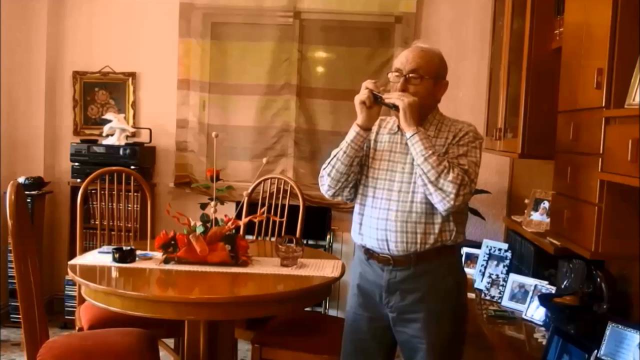 Y NOS DIERON LAS 10 - Harmónica cromática