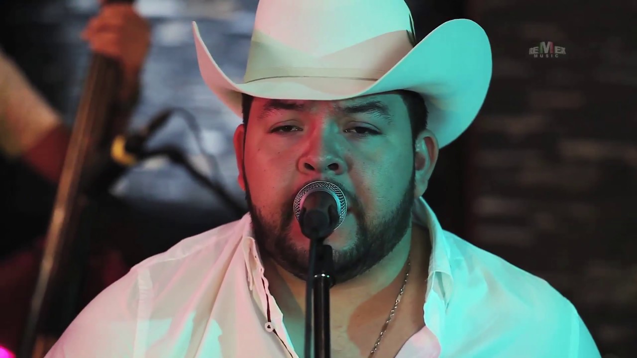 Hermanos Vega Jr. - Te devuelvo tus besos (Ac&uacute;stico)
