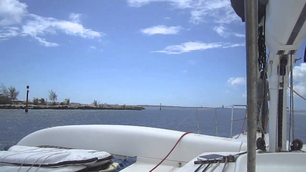 Pipeline Trimaran - French Polynesia