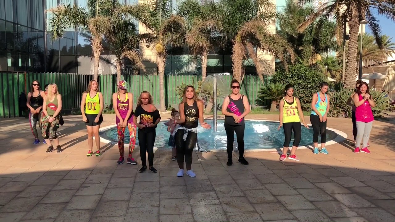 ZUMBA®️ CHOREO 🎶Soolking Dalida🎶 ZIN™️ Amira MRAH
