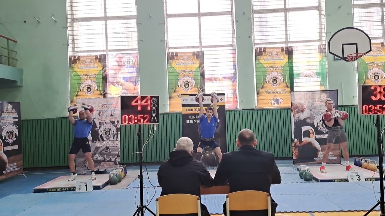 Поштовх 2х32кг 113р. Чемпіонат України 2024р.