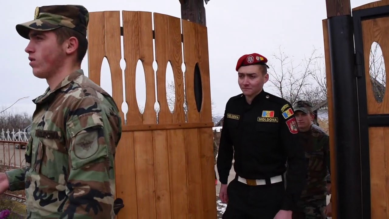 Intoarcerea baietilor din armata